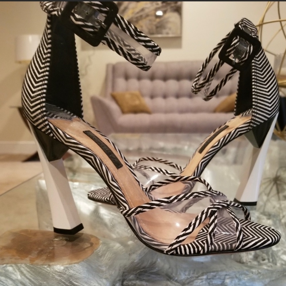Schutz black and white patterned sandals 4inch heel, size 7.5